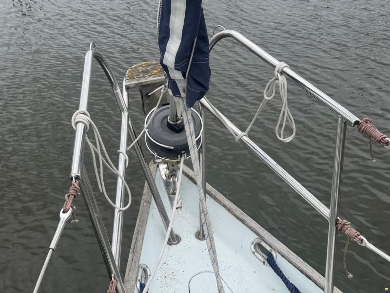 Contessa 32