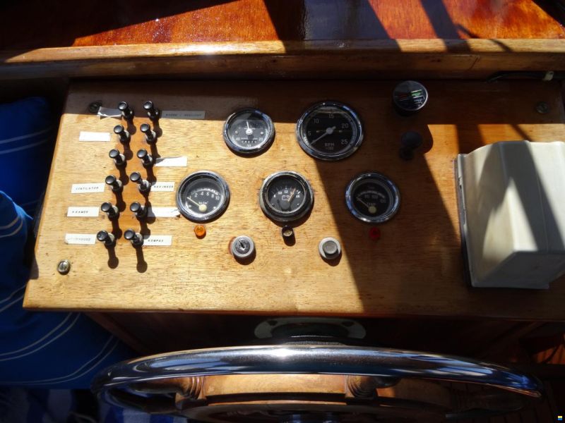 Vripack Ketch Motorzeiler met Kimkielen