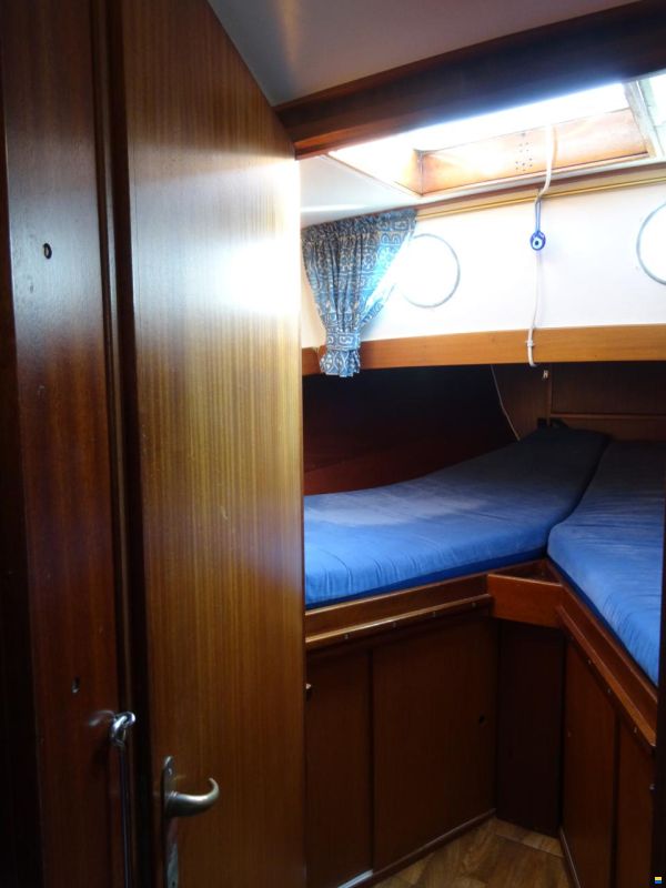 Vripack Ketch Motorzeiler met Kimkielen