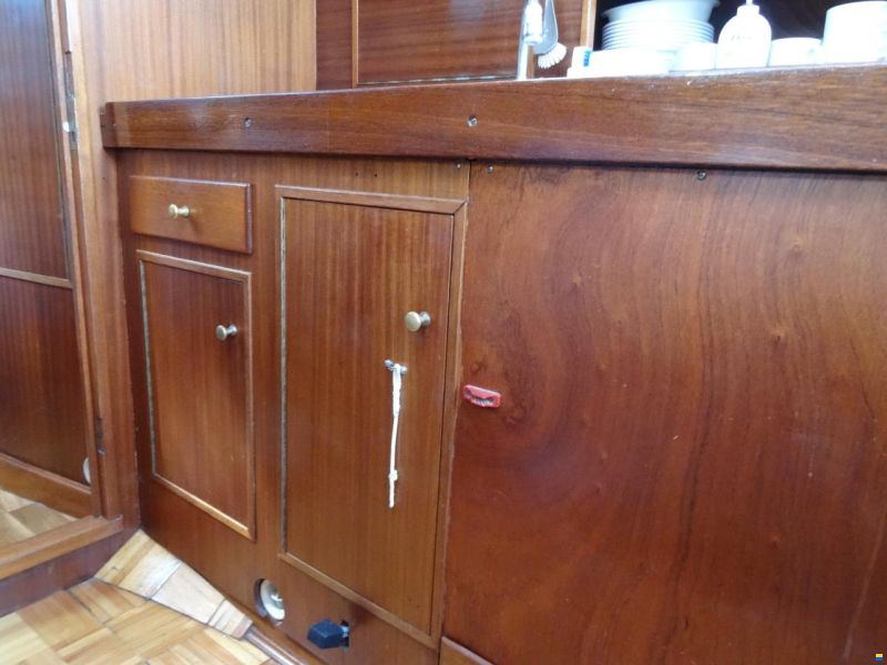 Vripack Ketch Motorzeiler met Kimkielen