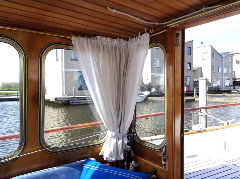 Vripack Ketch Motorzeiler met Kimkielen
