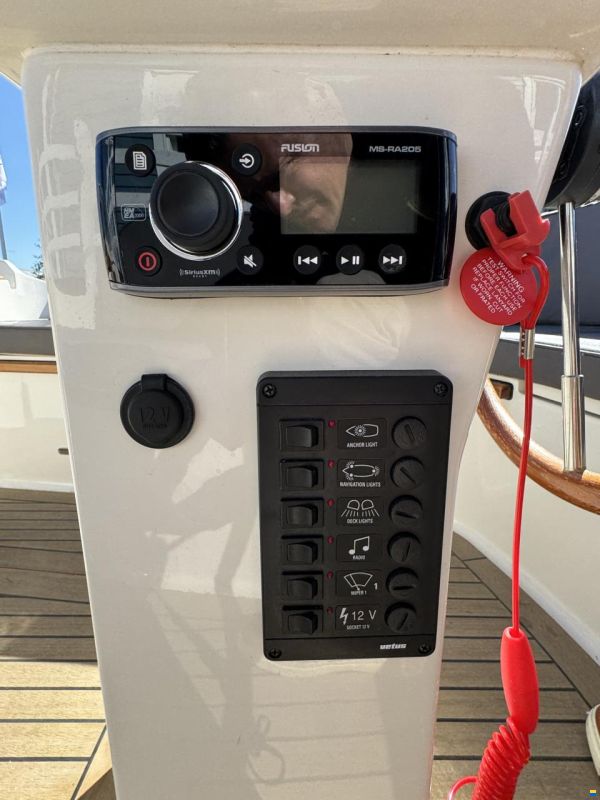 Intercruiser 27