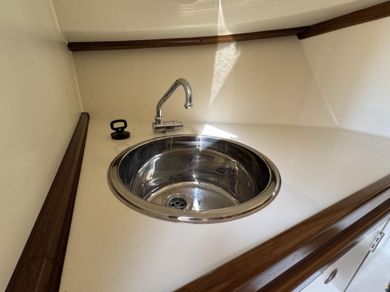 Intercruiser 27
