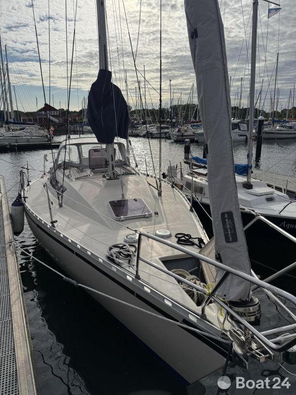 Beneteau First 32