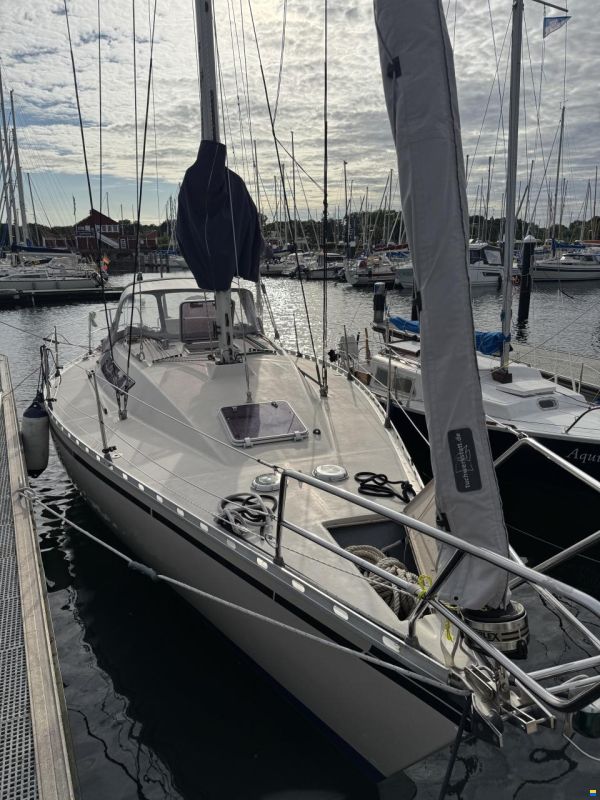 Beneteau First 32