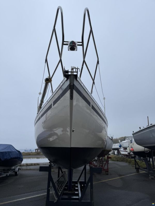 Beneteau First 32