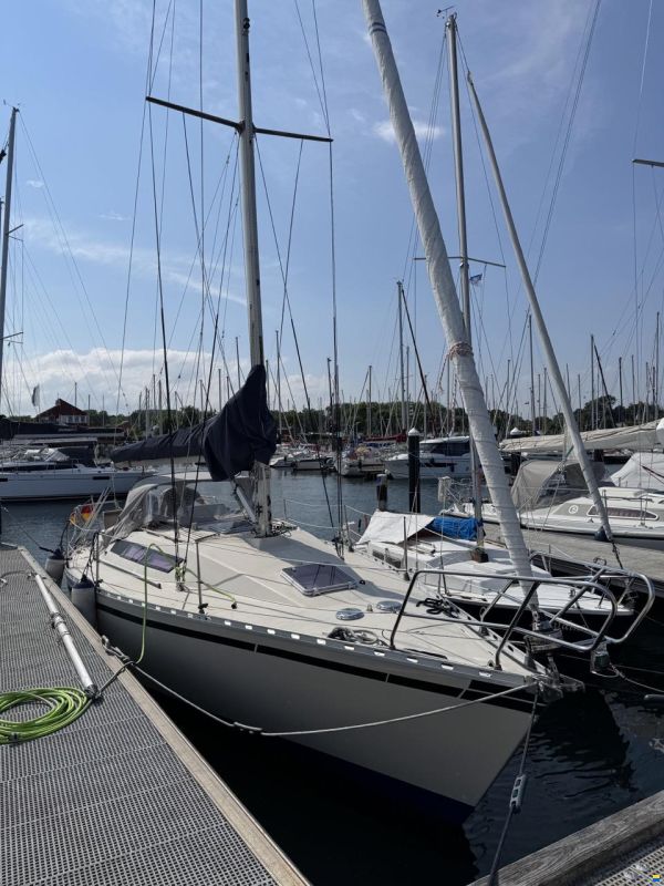 Beneteau First 32