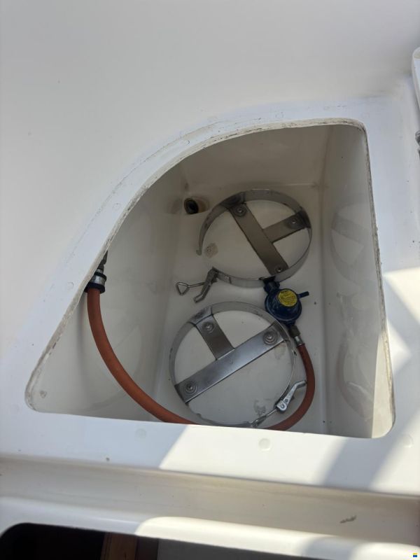 Hallberg-Rassy HR34