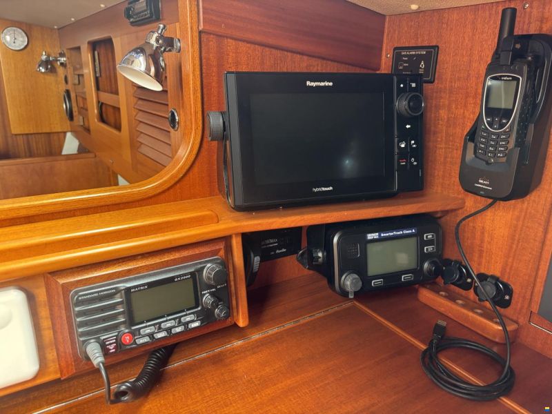 Hallberg-Rassy HR34