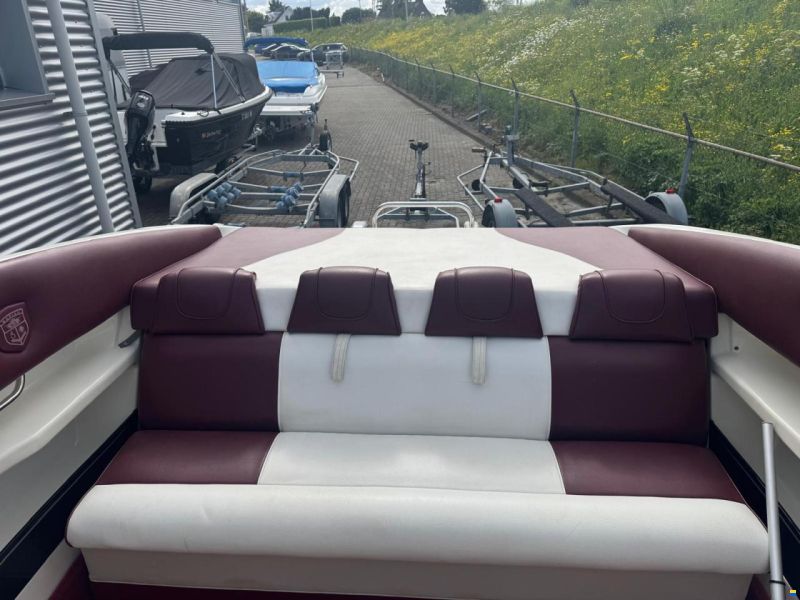 Mariah Z272 Baron