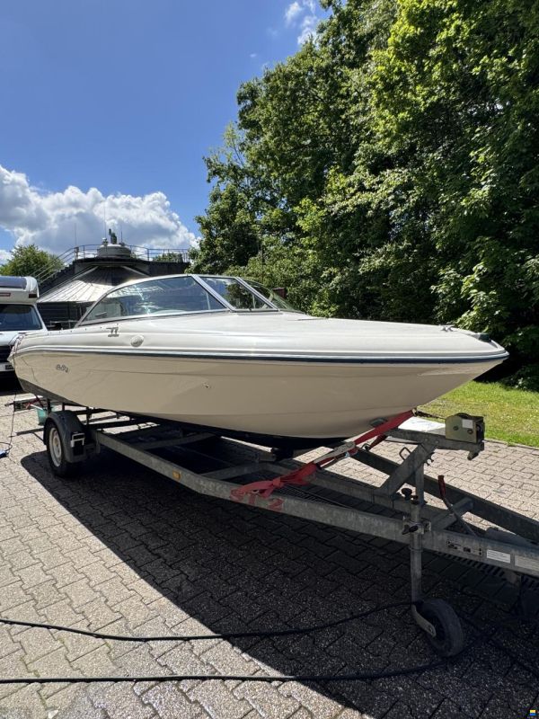 Sea Ray 175 CB