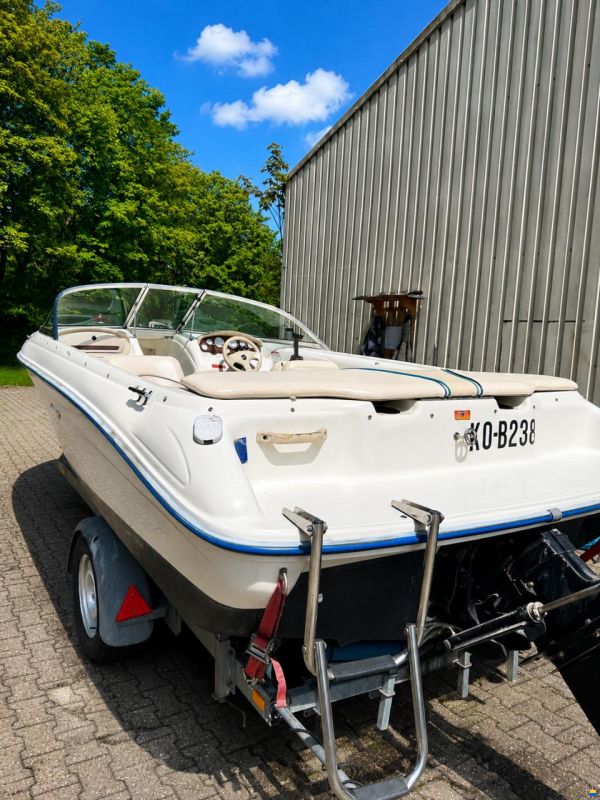 Sea Ray 175 CB