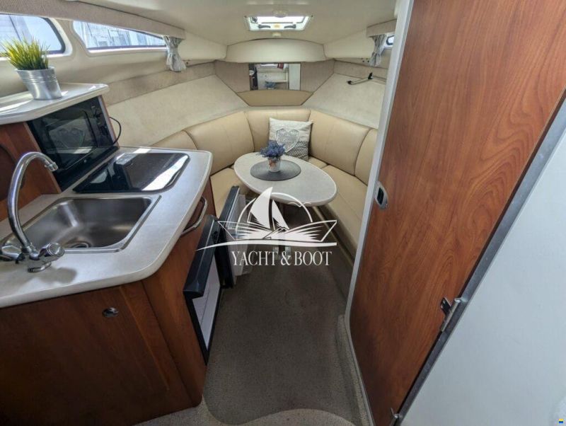 Bayliner 245