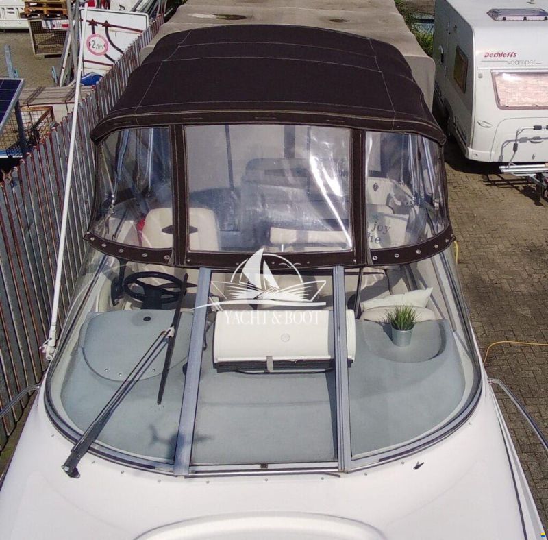 Bayliner 245