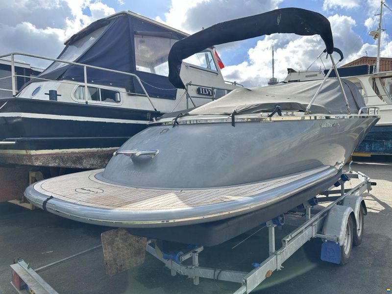 Riviera 24