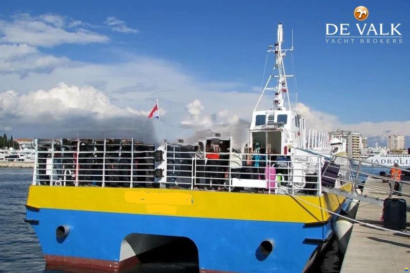 Day Passengers Ship CATAMARAN 26.5