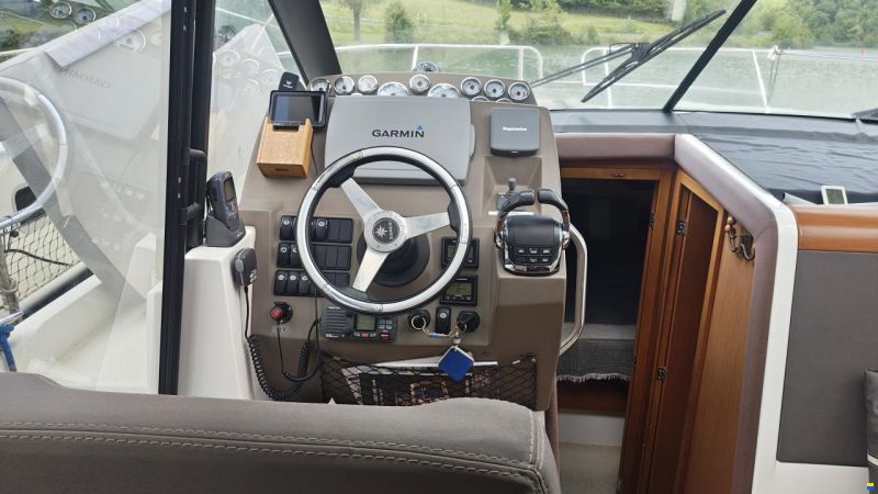 Jeanneau NC 11