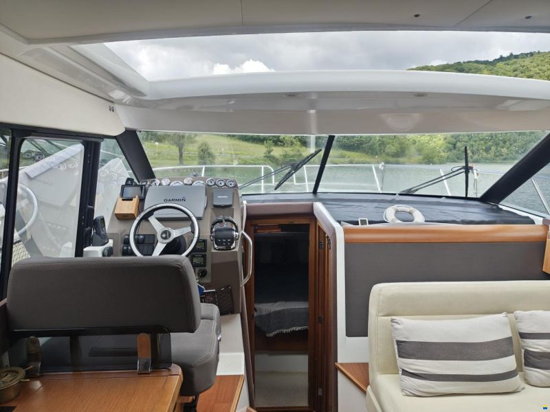 Jeanneau NC 11