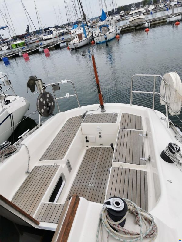 Hanse 300