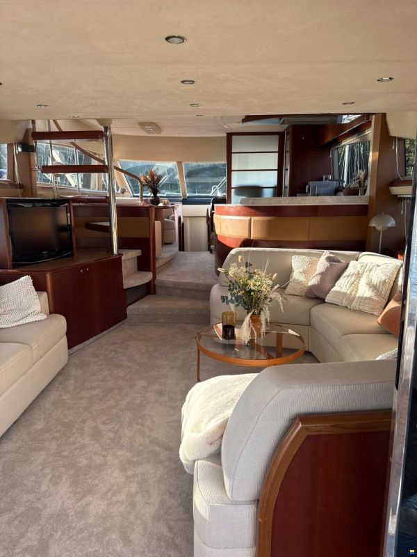 Princess 67