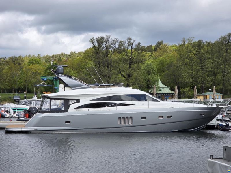 Princess 67