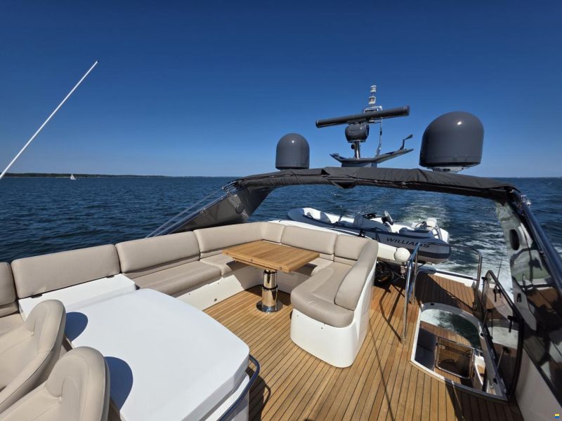 Princess 67