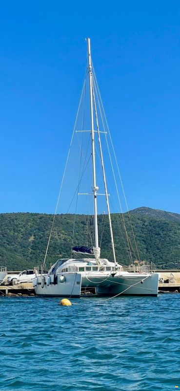 Lagoon 570