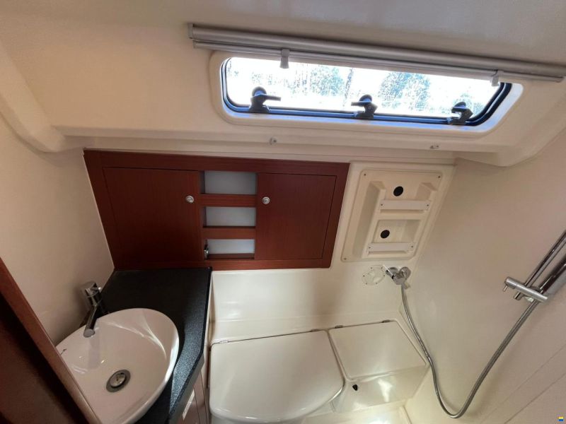 Hanse 385