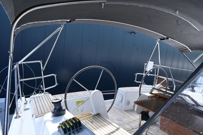 Hanse 385