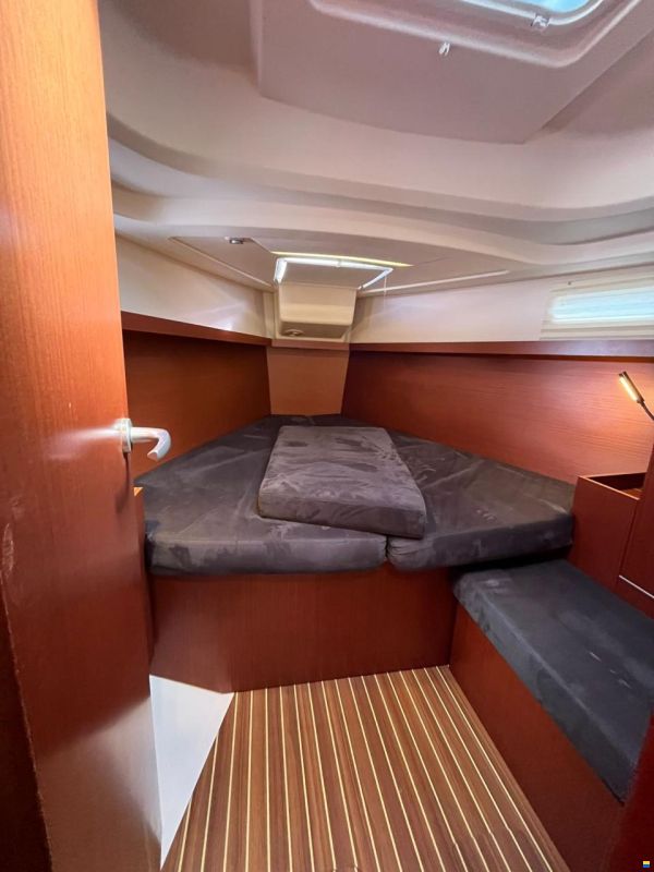 Hanse 385