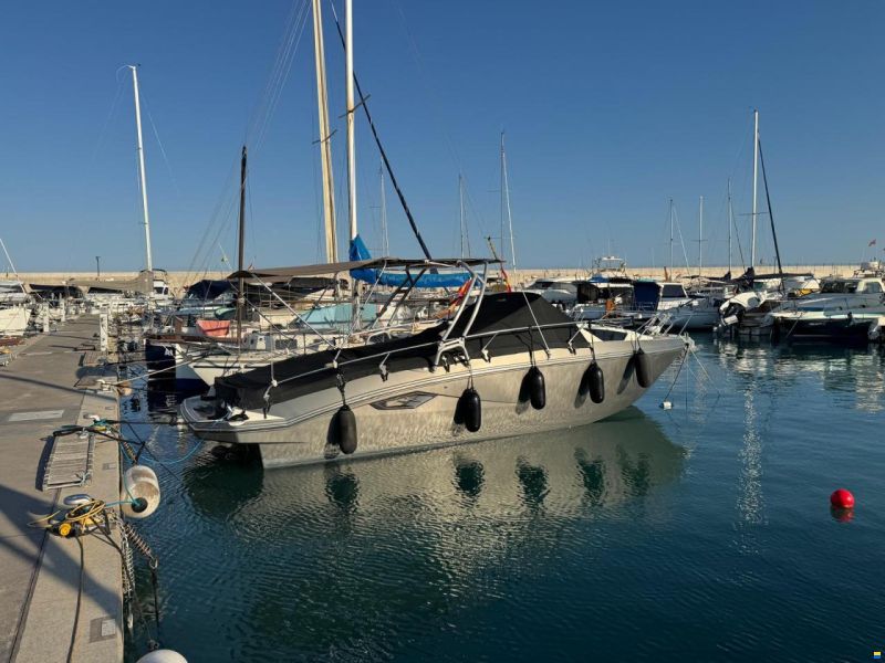 Cranchi Endurance 30