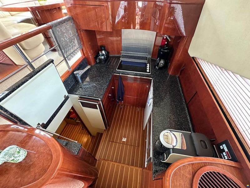 Fairline Squadron 58