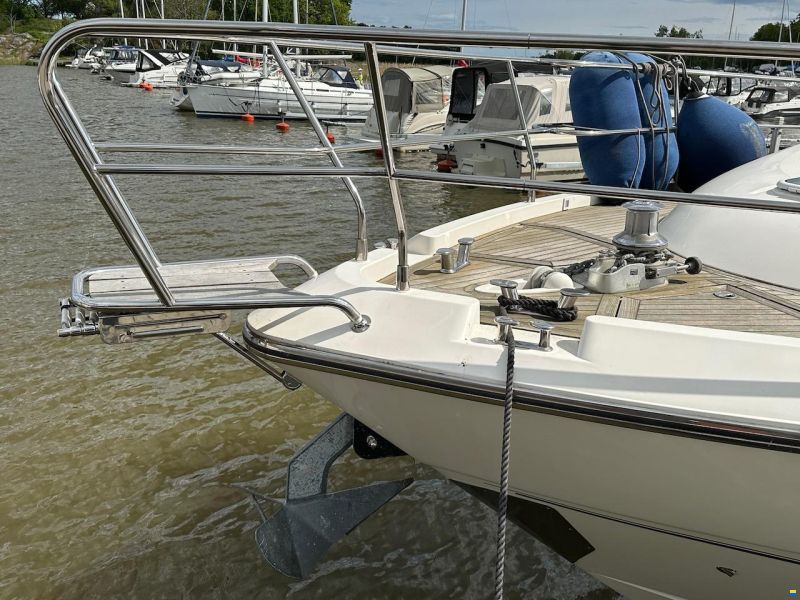 Fairline Squadron 58