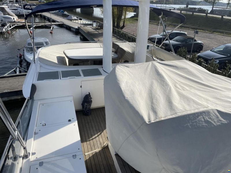 Fairline Squadron 58
