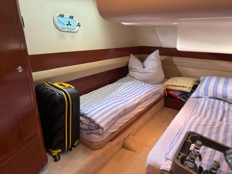 Prestige 42 Fly