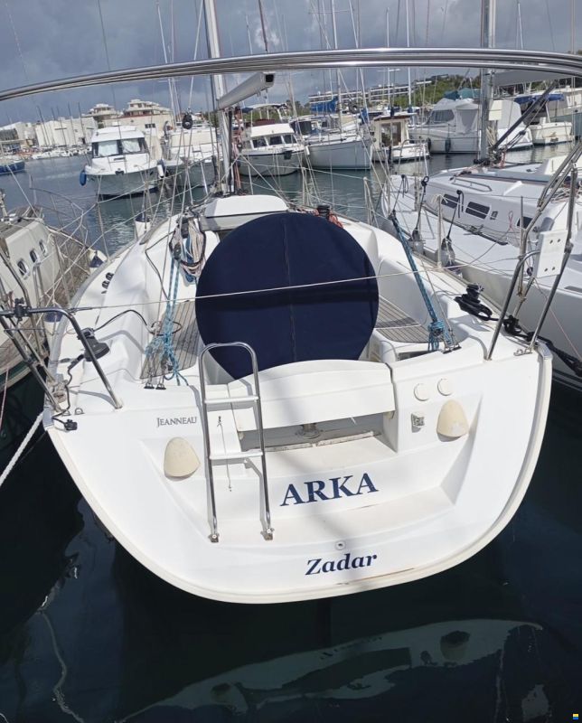 Jeanneau 32 i Performance