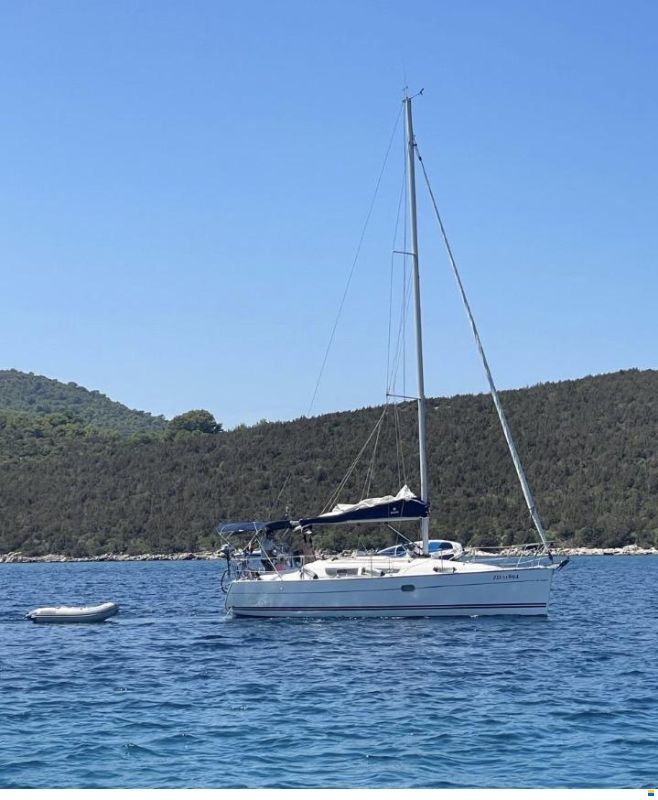 Jeanneau 32 i Performance