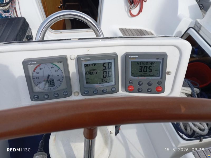 Jeanneau 32 i Performance