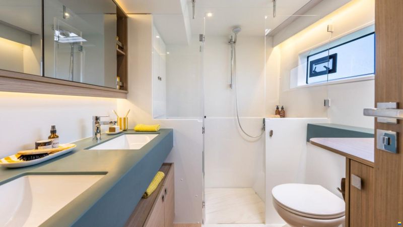 Lagoon 47