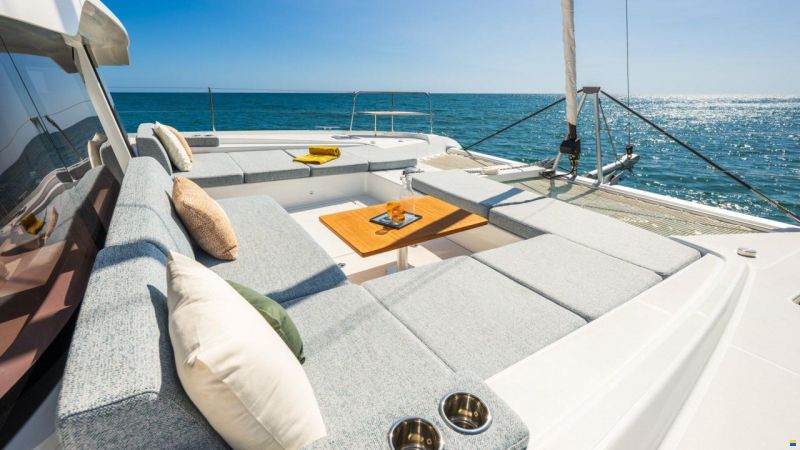 Lagoon 47