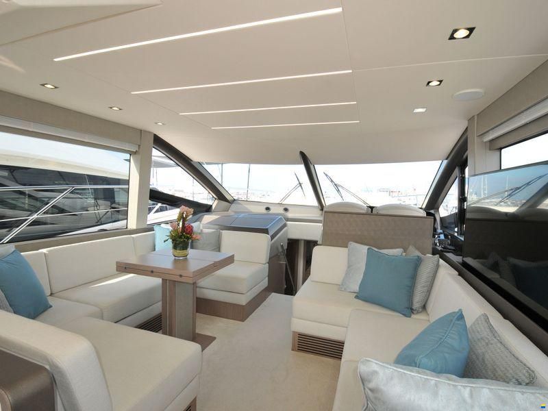 Sunseeker Manhattan 52
