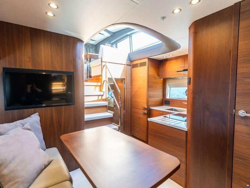 Sunseeker V50