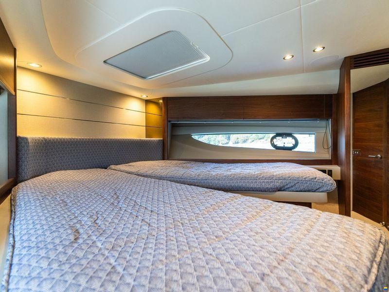 Sunseeker V50