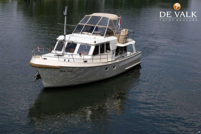Aquanaut European Voyager 1300