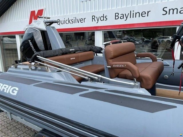 Brig Inflatable Boats Eagle 6,7 RIB med F225 hk Mercury-EFI 4