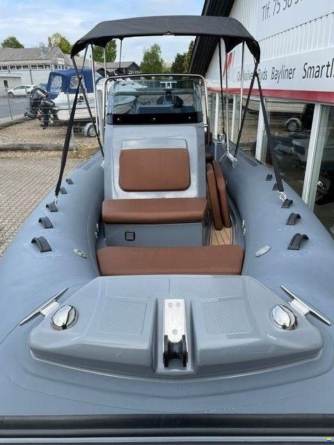 Brig Inflatable Boats Eagle 6,7 RIB med F225 hk Mercury-EFI 4