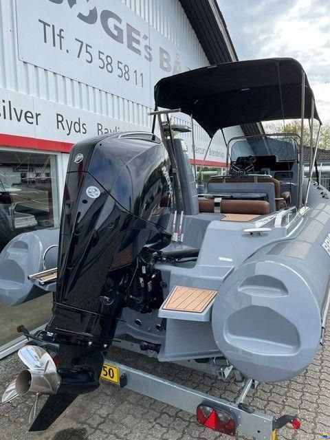 Brig Inflatable Boats Eagle 6,7 RIB med F225 hk Mercury-EFI 4