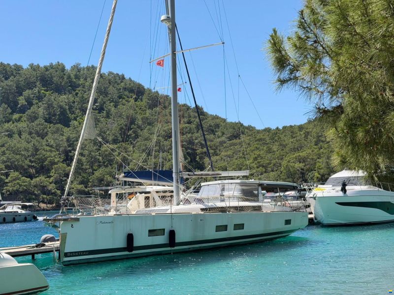 Beneteau Oceanis 55