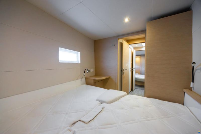 Fountaine Pajot MY 44