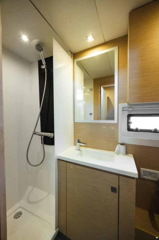Fountaine Pajot MY 44